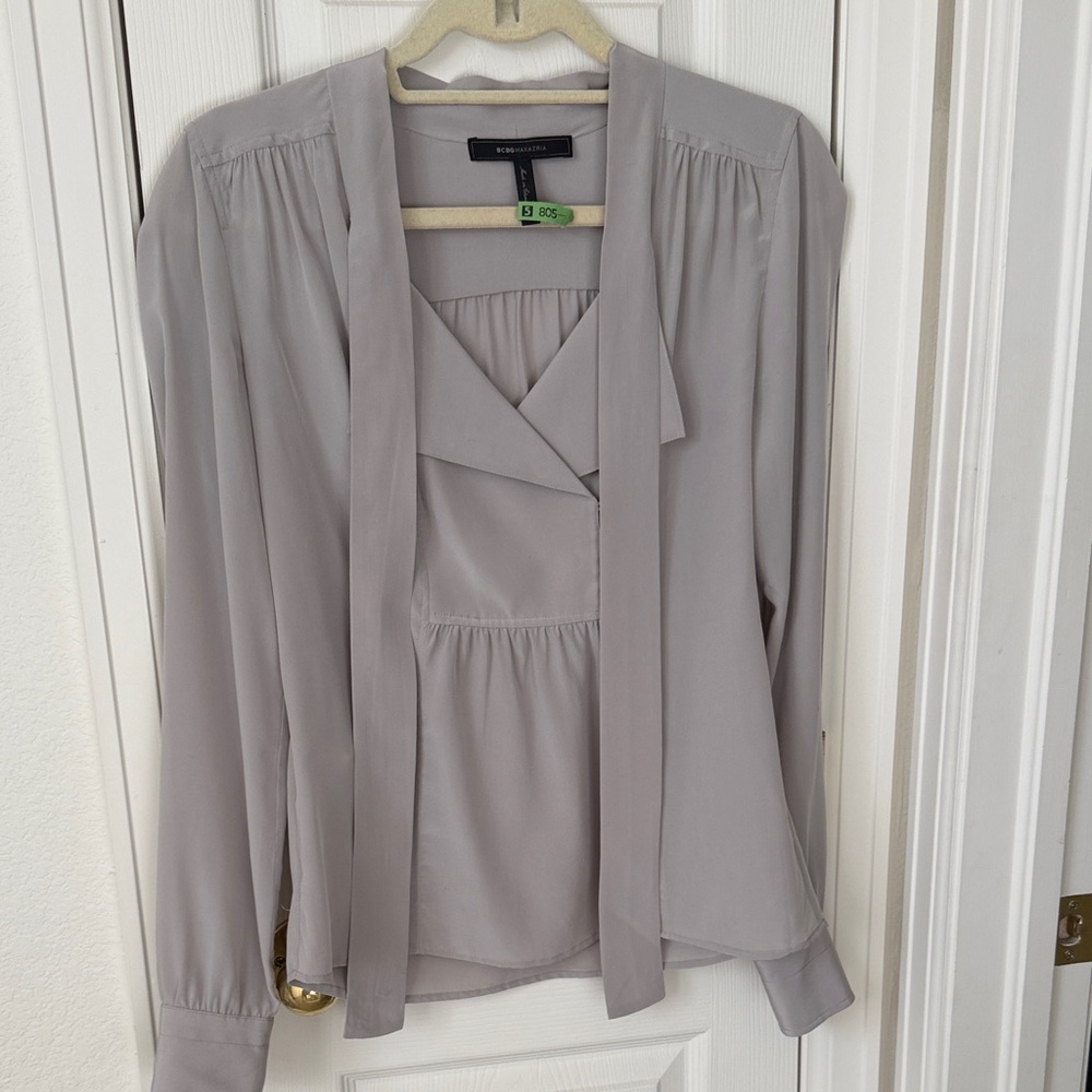 BCBGMaxAzria Light Gray Women's Blouse